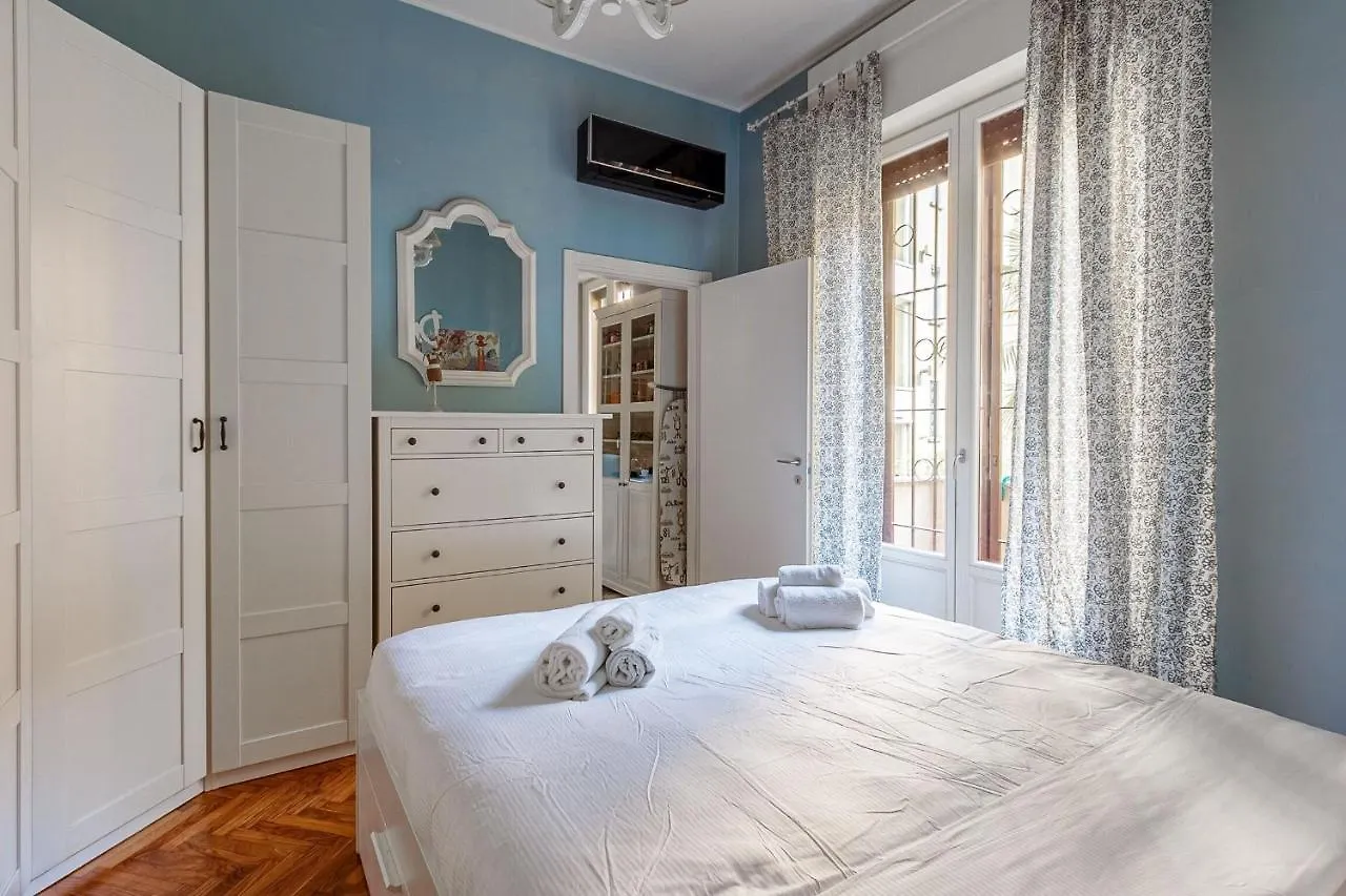 Apartment Carpi By Halldis Milan